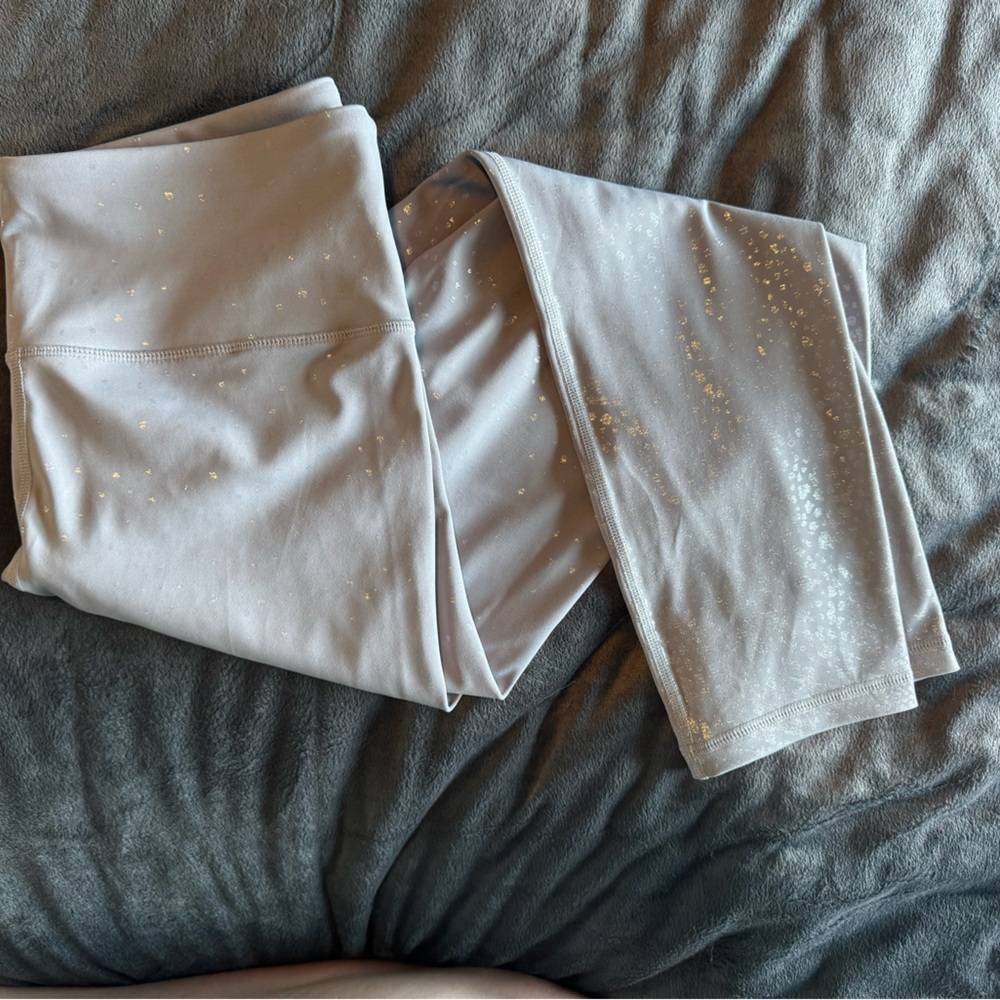 Zyia Ombré Grey-Iridescent Leggings